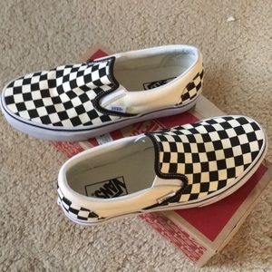 Vans slip on checkered